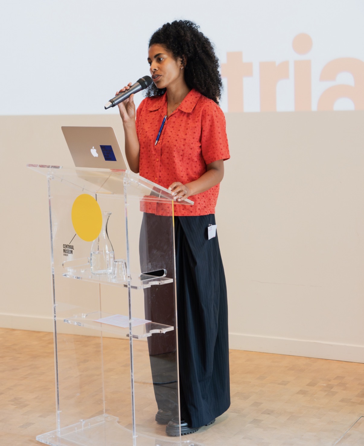 Spreker op een Atria-evenement